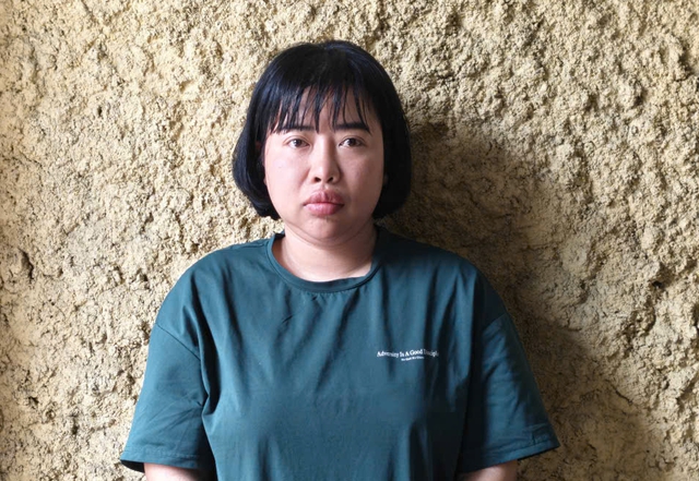 Bắt Phan Hạnh Thương - người phụ nữ lừa đảo bán vé xem diễu binh sự kiện A80 - Ảnh 2.