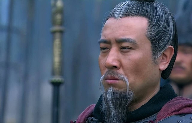 Lưu Bị bỏ lỡ một kỳ tài sánh ngang Gia Cát Lượng: Có người này, ông dễ dàng đánh bại Tôn Quyền, Tào Tháo - Ảnh 4.