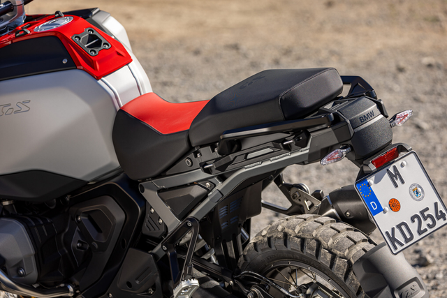 - Ảnh 2. - Ảnh 2.