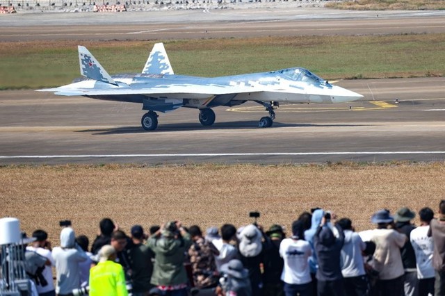 Tiêm kích Su-57 trở thành 'sát thủ diệt hạm' nhờ khả năng tấn công siêu thanh - Ảnh 3.