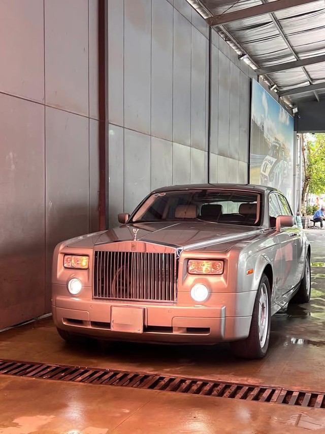 Ở Việt Nam có xe đi gần 20 năm mới bán lại, chạy hơn 30.000 km vẫn đổi được 7 chiếc Santa Fe - Ảnh 1.