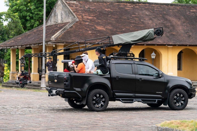 Dàn xe camera khủng của Lê Bảo Hân sẵn sàng phục vụ A80: Đoàn làm phim Fast - Ảnh 6.