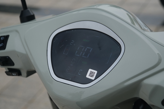 Sau Evo Grand, VinFast ra mắt loạt xe 2 pin mới: Cốp to ngang Lead, đi 260km/sạc, giá ưu đãi từ 23 triệu - Ảnh 3.