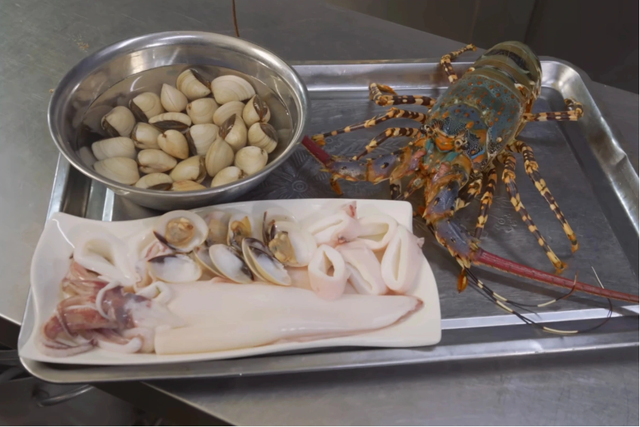 Không phải bún thang, món ăn chỉ từ 50.000 đồng/bát này mới là hương vị Việt lọt top ngon nhất thế giới - Ảnh 2.