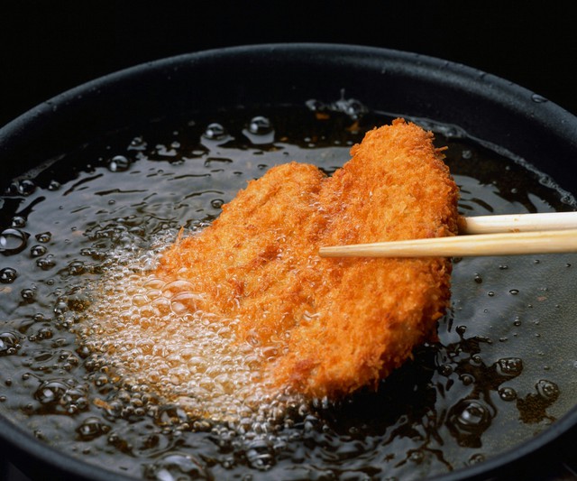 Người đàn ông 42 tuổi bất ngờ tử vong vì đột quỵ: Bác sĩ nói tất cả là do thói quen kéo dài 20 năm - Ảnh 1.