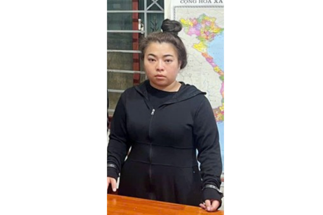 Kh&aacute;m x&eacute;t khẩn cấp nhiều địa điểm, tạm giữ h&igrave;nh sự Nguyễn Thị Thanh Huệ - Ảnh 1.