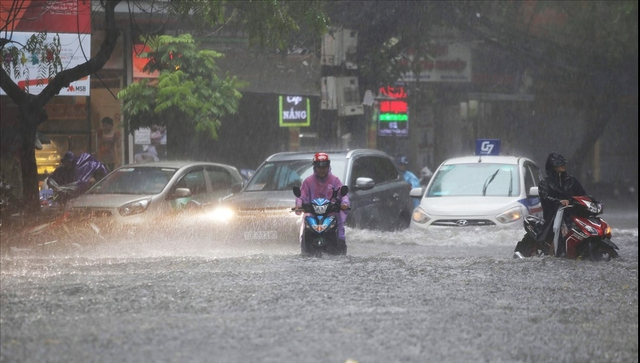 Ngày mai, Hà Nội và nhiều khu vực tại miền Bắc có mưa to - Ảnh 1.