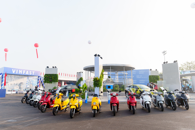 Indonesia có sức mua cao nhất ĐNÁ nhưng VinFast mang xe máy điện tới nước này đầu tiên, đấu loạt hãng lớn - Ảnh 4.