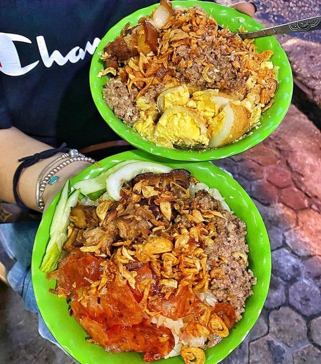 Món vỉa hè Việt lên đài Hàn Quốc, ngoại hình gây bất ngờ, du khách nhận xét: "Ở đây họ cũng ăn cái này ư?" - Ảnh 7.