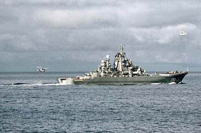 Tuần dương hạm Đô đốc Nakhimov hoàn thành thử nghiệm đầu tiên trên biển - Ảnh 2. Tuần dương hạm Đô đốc Nakhimov hoàn thành thử nghiệm đầu tiên trên biển - Ảnh 2.