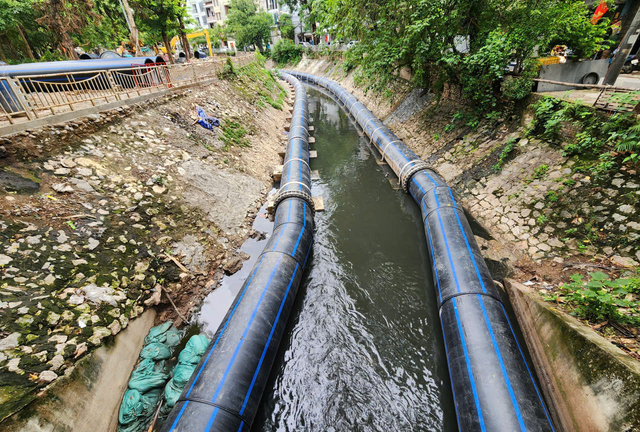 Hồ Tây có phải 'niêu cơm Thạch Sanh' của sông Tô Lịch không? - Ảnh 1.