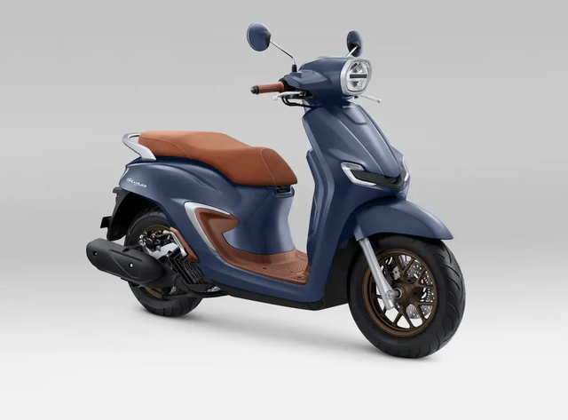 Vừa về đại lý bản đời mới của xe ga Honda đẹp như Vespa: 1 lít xăng đi 45km, có phanh "chống" đường trơn- Ảnh 1.
