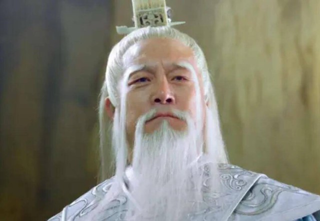 Cao thủ bí ẩn nhất Thiên Long: Võ công hơn hẳn Vô Danh Thần Tăng, Tiêu Dao Tử nhưng bị Kim Dung 