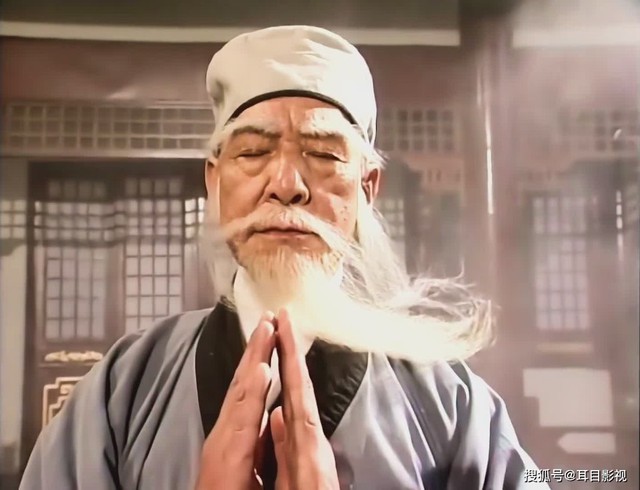 Cao thủ bí ẩn nhất Thiên Long: Võ công hơn hẳn Vô Danh Thần Tăng, Tiêu Dao Tử nhưng bị Kim Dung 