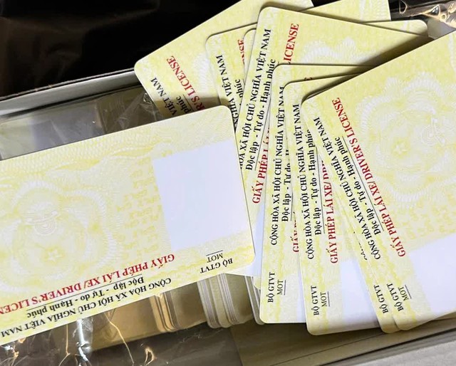 Bắt, khám xét nơi ở của Phạm Văn Công sinh năm 1996- Ảnh 1.