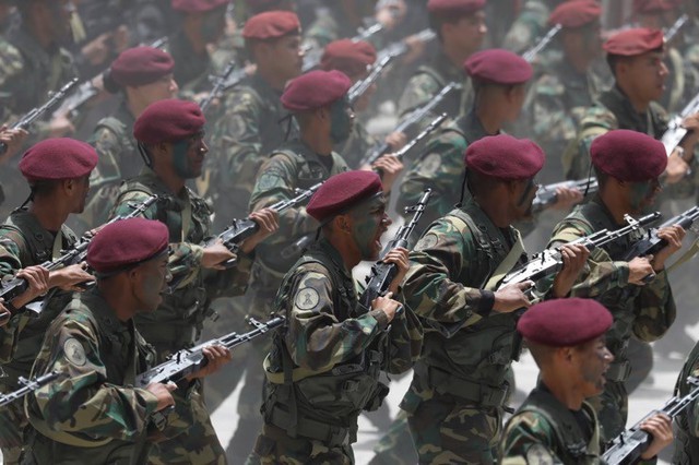 Venezuela đang b&ecirc;n bờ vực chiến tranh với Mỹ- Ảnh 6.