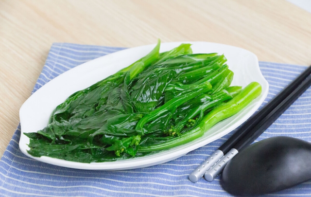 Mỗi ngày chỉ ăn rau luộc, 6 tháng sau đi khám, người phụ nữ sốc khi nhận kết quả- Ảnh 1.