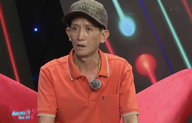 Bố đơn thân U60 đeo 11 cây vàng đi tìm bạn gái, yêu cầu biết tề gia nội trợ và cái kết - Ảnh 1.