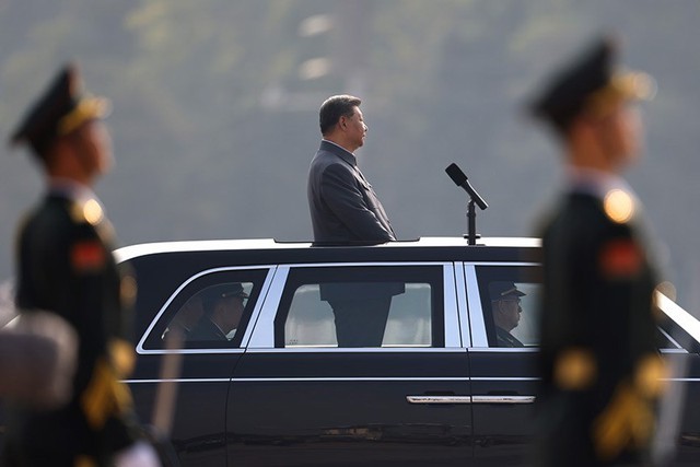 Diễu binh Trung Quốc phô diễn sức mạnh quân sự tại Quảng trường Thiên An Môn - Ảnh 2. Diễu binh Trung Quốc phô diễn sức mạnh quân sự tại Quảng trường Thiên An Môn - Ảnh 2.