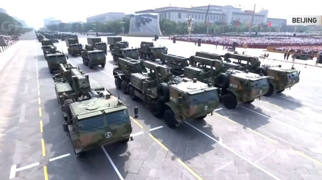 Diễu binh Trung Quốc phô diễn sức mạnh quân sự tại Quảng trường Thiên An Môn - Ảnh 30. Diễu binh Trung Quốc phô diễn sức mạnh quân sự tại Quảng trường Thiên An Môn - Ảnh 30.