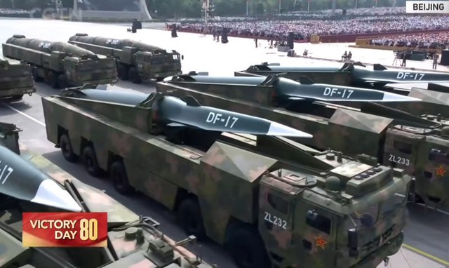 Diễu binh Trung Quốc phô diễn sức mạnh quân sự tại Quảng trường Thiên An Môn - Ảnh 27. Diễu binh Trung Quốc phô diễn sức mạnh quân sự tại Quảng trường Thiên An Môn - Ảnh 27.