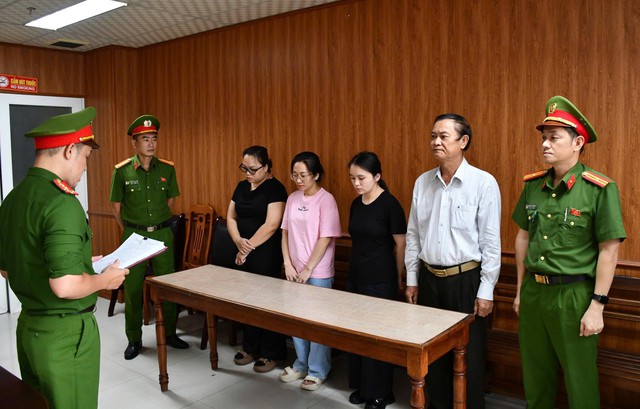 Khởi tố Giám đốc Nông Thị Thu và 3 nhân viên- Ảnh 1. Khởi tố Giám đốc Nông Thị Thu và 3 nhân viên- Ảnh 1.