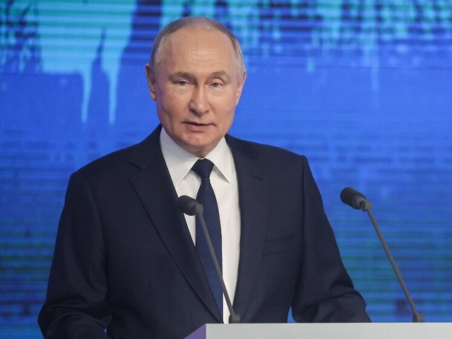 HIMARS n&atilde; thẳng l&atilde;nh thổ Nga, Moscow ồ ạt trả đũa: &Ocirc;ng Putin k&yacute; sắc lệnh quan trọng, Oreshnik sẵn s&agrave;ng bắn- Ảnh 3.