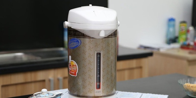 Thiết bị thầm ngốn điện trong nhà mà ít người để ý: Dùng giống bình siêu tốc, tốn hơn tủ lạnh, máy giặt  - Ảnh 2.