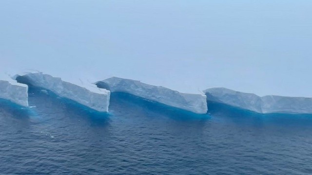 Tảng băng trôi lớn nhất thế giới đã vỡ - Ảnh 7.