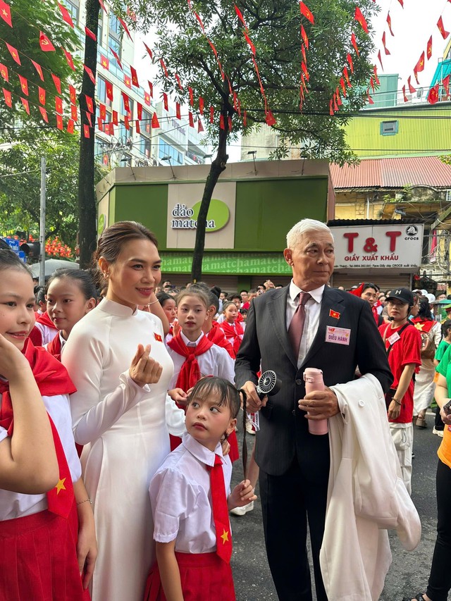 10 điều không phải ai cũng biết về vệ sĩ của Mỹ Tâm - Ảnh 1.