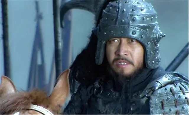 Ngoại lệ hiếm của Quan Vũ: Dễ d&agrave;ng ch&eacute;m chết Nhan Lương, Văn X&uacute; nhưng bị vị tướng n&agrave;y cầm ch&acirc;n trăm hiệp - Ảnh 2.