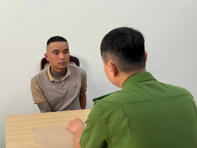 Ra lệnh bắt tạm giam Nguyễn Văn Vinh SN 2000 - Ảnh 3.