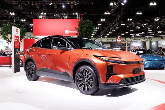 Chưa từng có trong lịch sử: Thị trường ô tô Việt Nam vừa lập kỷ lục mới - Ảnh 3.