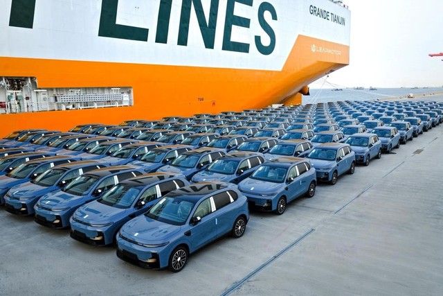 Châu Âu “xuống nước” trước Trung Quốc trong cuộc chiến xe điện - Ảnh 1.