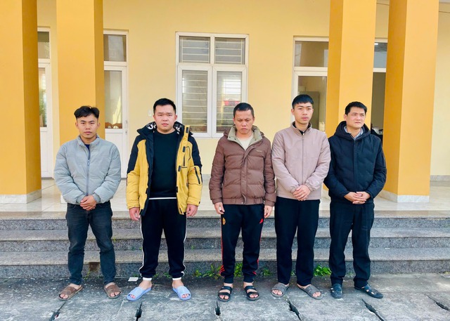 Phá chuyên án lớn tại 2 tỉnh thành, bắt Nguyễn Bá Hưng SN 1992 cùng 3 "thư ký" - Ảnh 1.