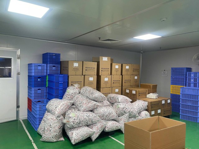 Gần 200 đồng loạt khám xét 5 địa điểm tại Hà Nội,  - Ảnh 5.