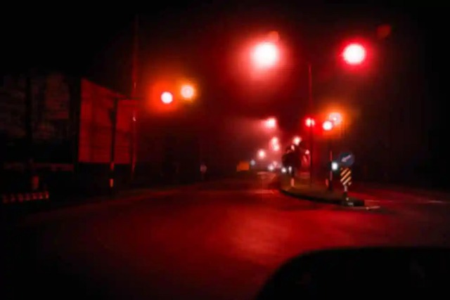 Đan Mạch đang thắp sáng đèn đường bằng màu đỏ – lý do sẽ khiến bạn bất ngờ! - Ảnh 1.