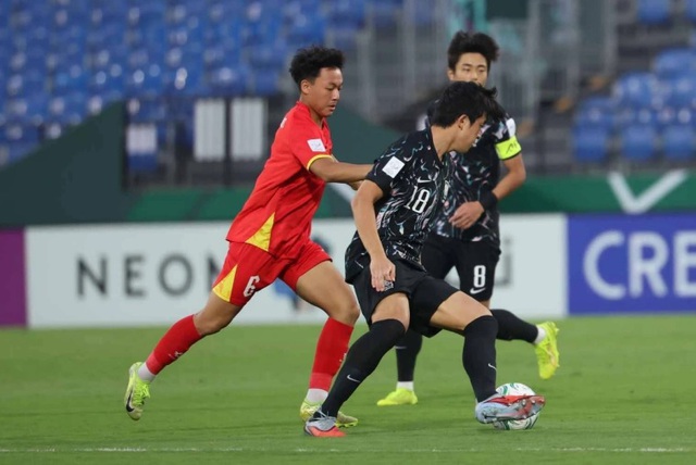 DIỄN BIẾN U23 Việt Nam 1-0 H&agrave;n Quốc: Việt Nam tho&aacute;t penalty ngay sau b&agrave;n mở tỷ số - Ảnh 3.