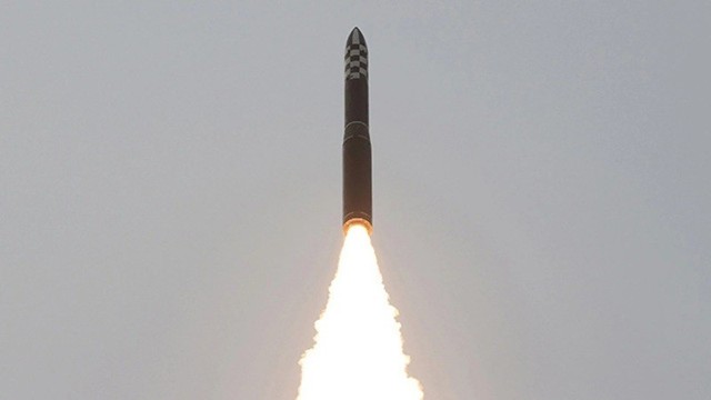 10 T&ecirc;n lửa tầm xa c&oacute; thể thay đổi cục diện chiến tranh to&agrave;n cầu - Ảnh 10.