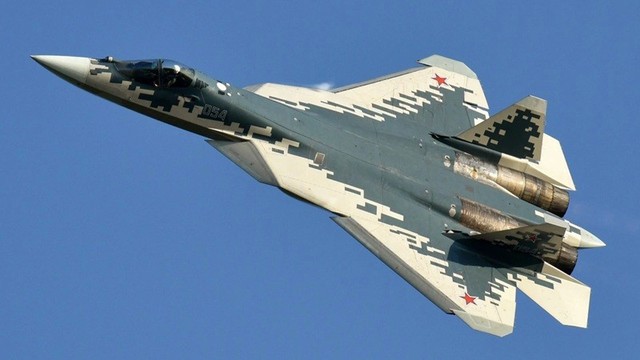 7 Chiến binh th&eacute;p h&agrave;ng kh&ocirc;ng hiện đại thống trị bầu trời thế giới - Ảnh 4.