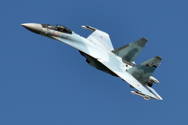 Su - 3 5s v&agrave; vai tr&ograve; hộ tống oanh tạc cơ t&ecirc;n lửa trong Lực lượng Kh&ocirc;ng qu&acirc;n Nga - Ảnh 6.