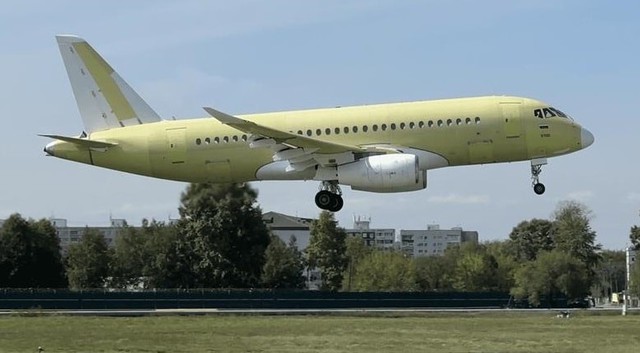 Động cơ PD - 8 của Superjet 100 ho&agrave;n th&agrave;nh thử nghiệm va chạm đ&agrave;n chim th&agrave;nh c&ocirc;ng - Ảnh 7.