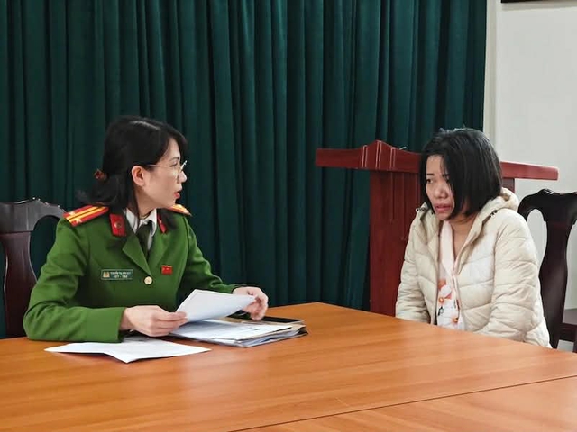 Ngỡ ng&agrave;ng qu&aacute; khứ bất hảo của nữ gi&uacute;p việc bạo h&agrave;nh cụ b&agrave; 82 tuổi ở H&agrave; Nội - Ảnh 2.