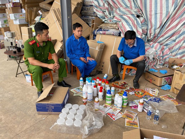 Khám xét khẩn cấp công ty của Nguyễn Văn Tám tại 8 tỉnh, thành - Ảnh 2.