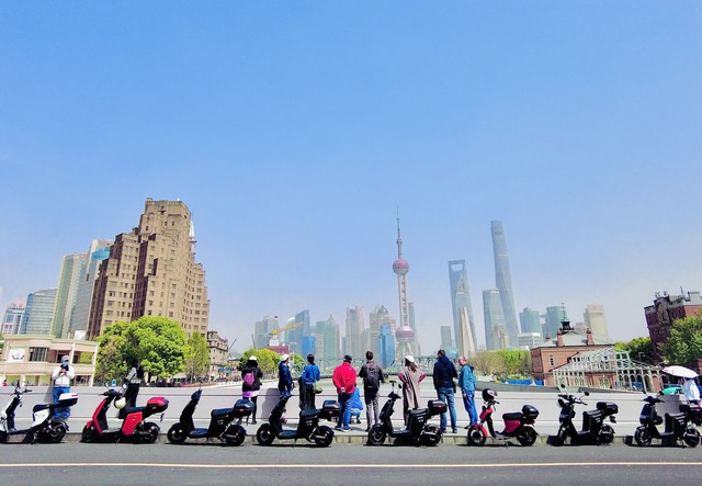 Khách Việt giật mình với cảnh tượng trên đường phố Trung Quốc, nhận xét: "Sao có thể như vậy?" - Ảnh 5.