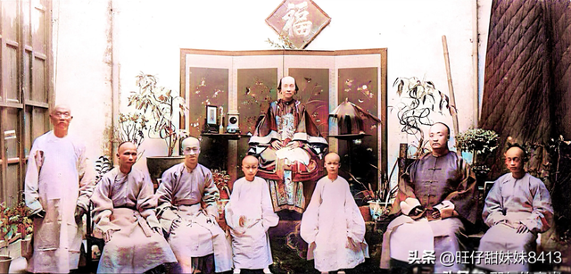 20 bức ảnh hiếm thời kỳ cuối nh&agrave; Thanh: Bức ảnh duy nhất c&ograve;n tồn tại của Ho&agrave;ng đế Quang Tự, c&ocirc; d&acirc;u e thẹn c&uacute;i đầu - Ảnh 6.