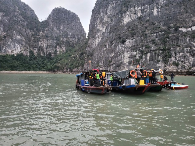 Bắt cụ ông 71 tuổi Nguyễn Đình Minh và - Ảnh 1.