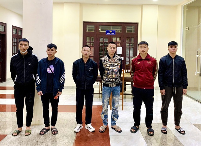 Bắt tạm giam Nguyễn Văn Tuấn SN 1999, cầm đầu đường dây tội phạm tinh vi - Ảnh 1.