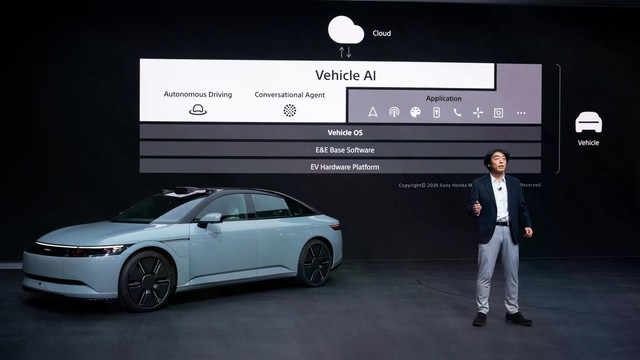 Video b&iacute; ẩn của Mitsubishi: H&eacute; lộ SUV mạnh nhất thời gian tới? - Ảnh 2.