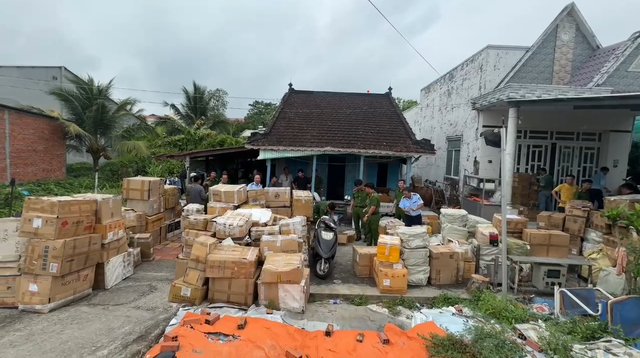 Khám xét khẩn cấp 3 địa điểm, bóc gỡ đường dây tội phạm quy mô lớn của đôi vợ chồng - Ảnh 1.